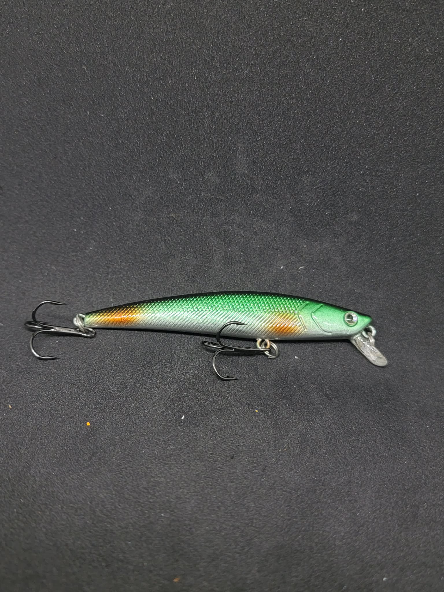 Oval lipped jerkbait