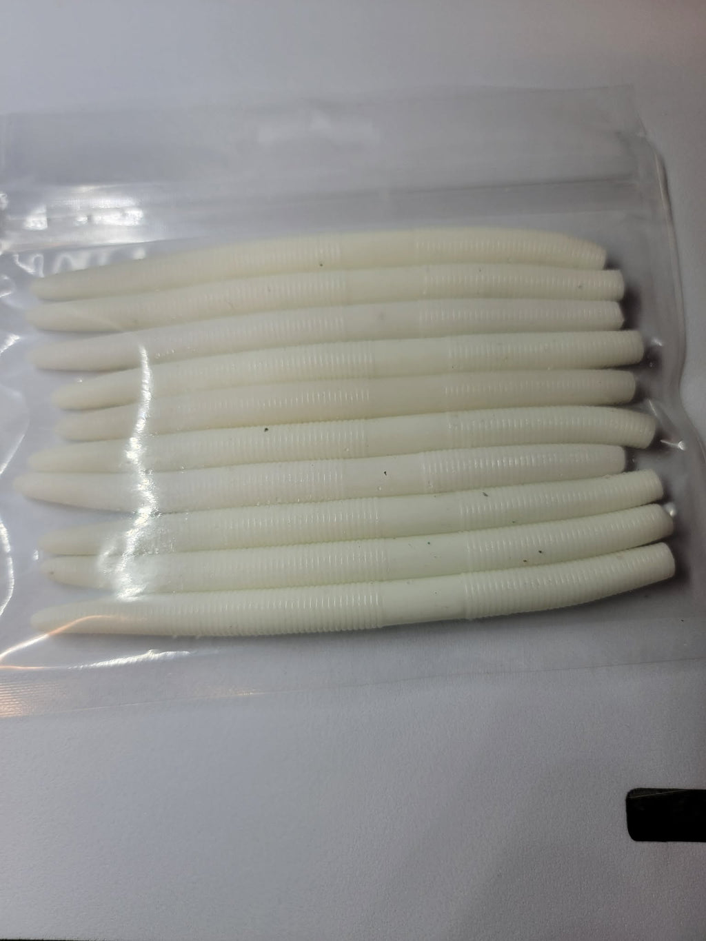 Bass worms