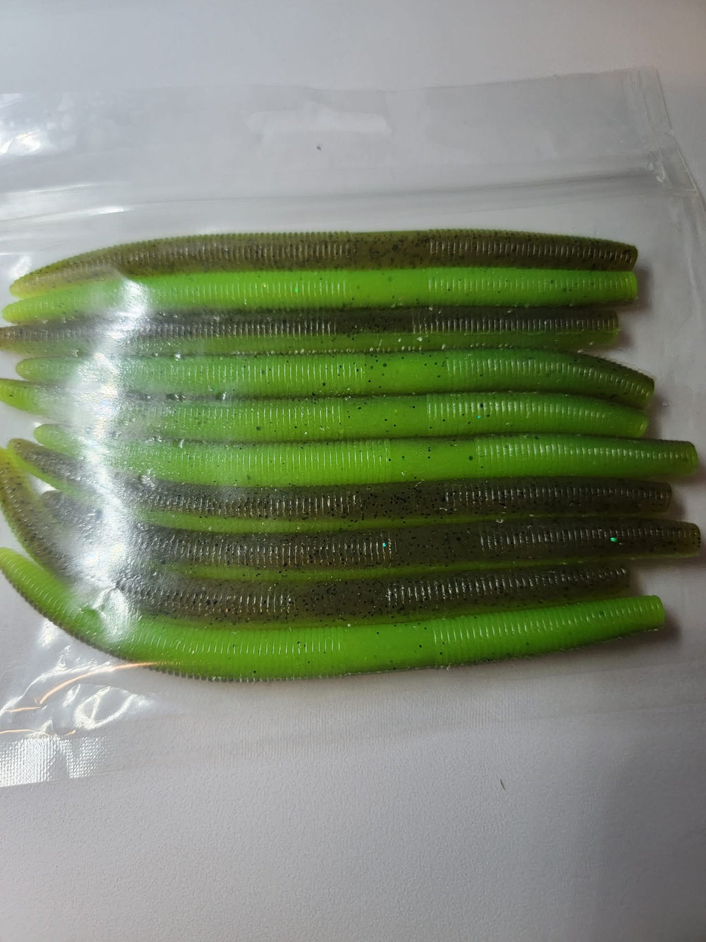 Bass worms