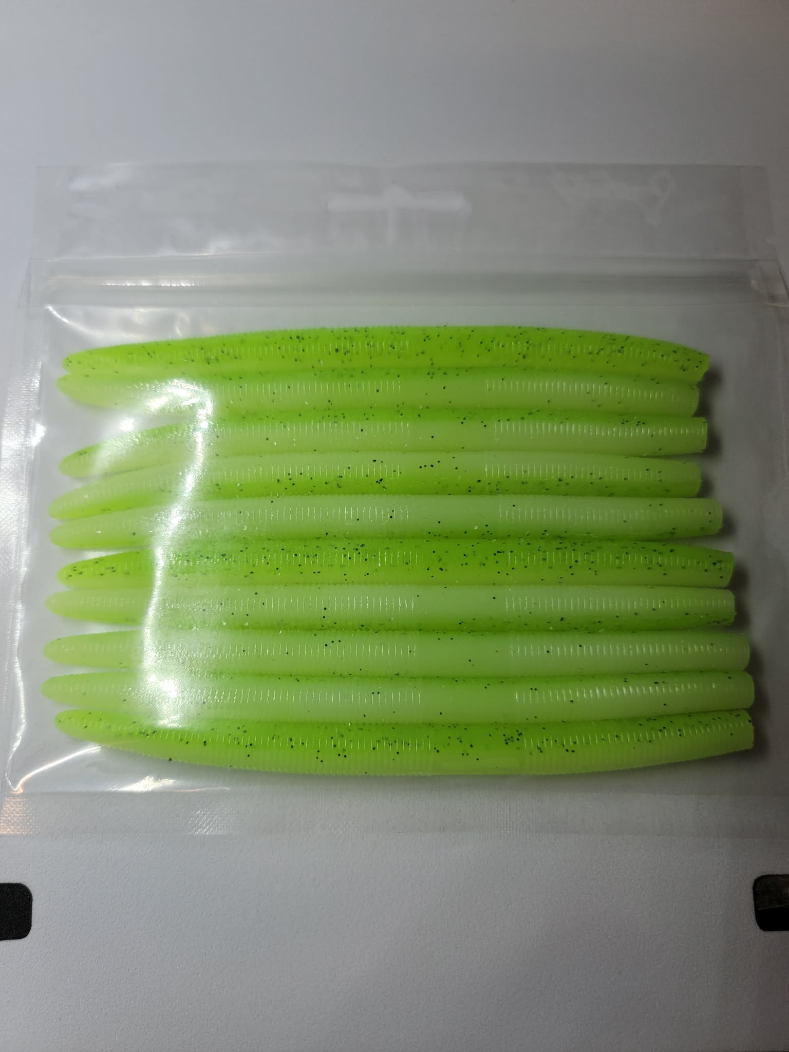 Bass worms